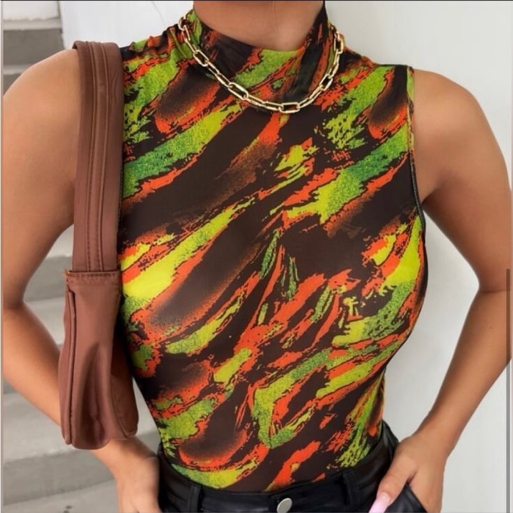 🔴Shein Abstract Print Sleeveless Sheer Top - Multicolor